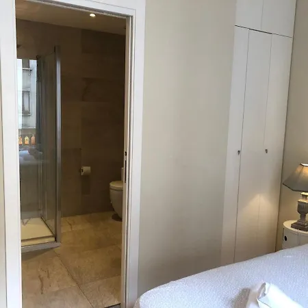 Via Plinio Lovely Flat Corso Buenos Aires 아파트